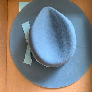 Daphne Stiff Brim Hat Blue